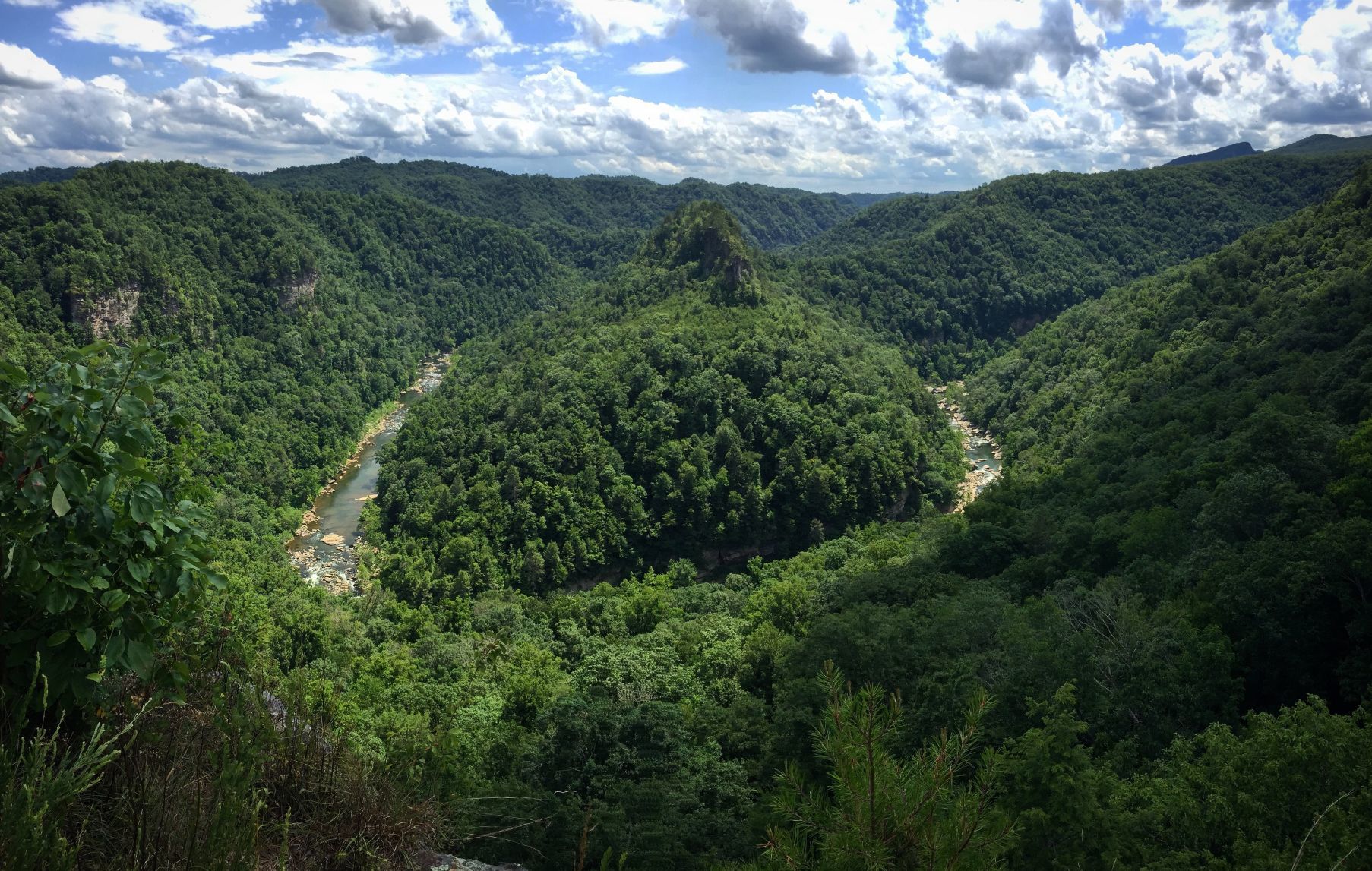 Breaks Interstate Park